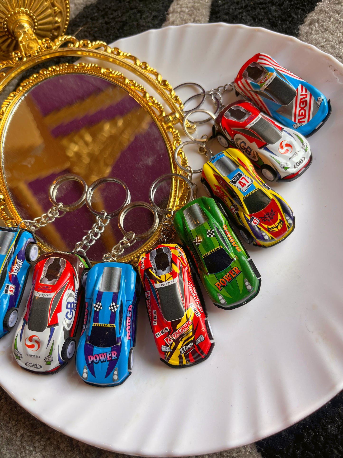 Car lover keychains🏎️ Sportscar keychain.( random car from these will be sent)