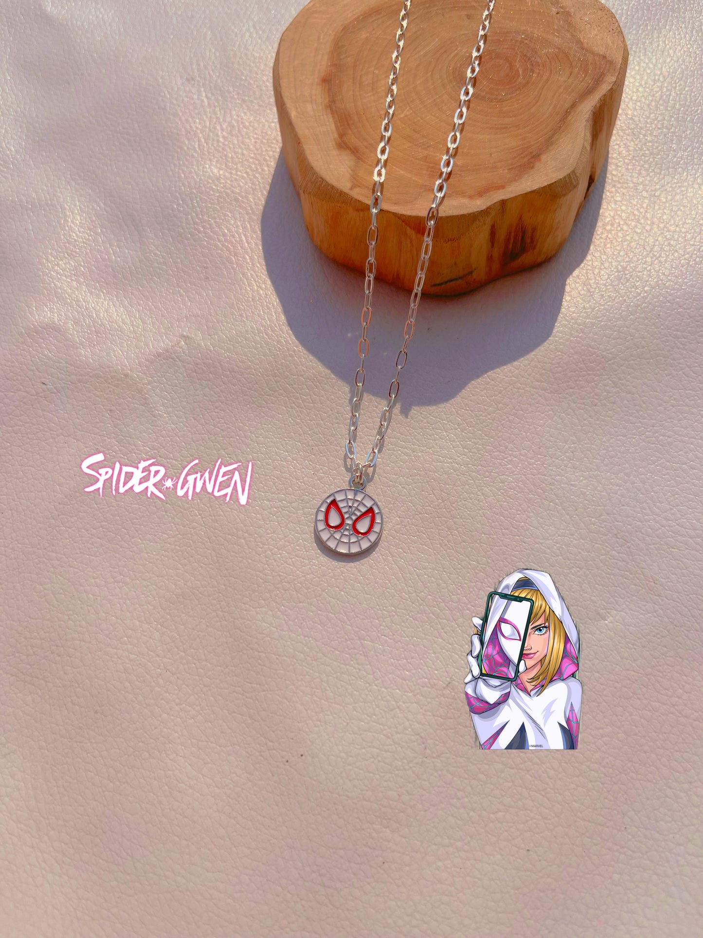 Spider~gwen chain necklace ๐