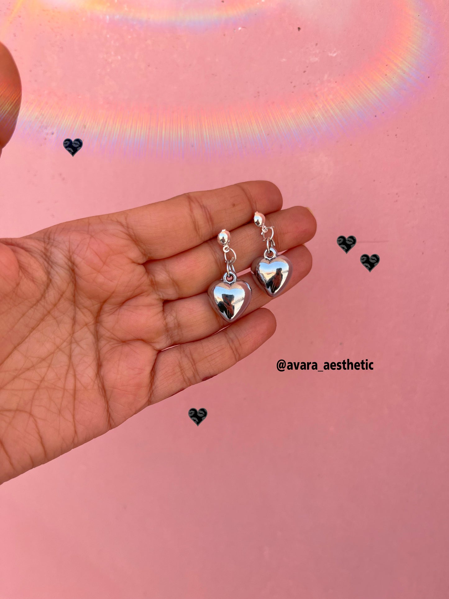 Sweet heart earrings 🩶