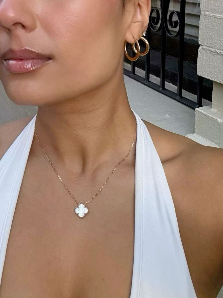 18k gold plated clover necklace chain 🌸 ✨( Anti tarnish | waterproof | hypoallergenic)