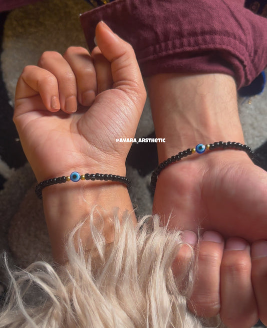 Couple “matching evil eyes bracelets”🧿😍(size is adjustable can be worn by anyone)