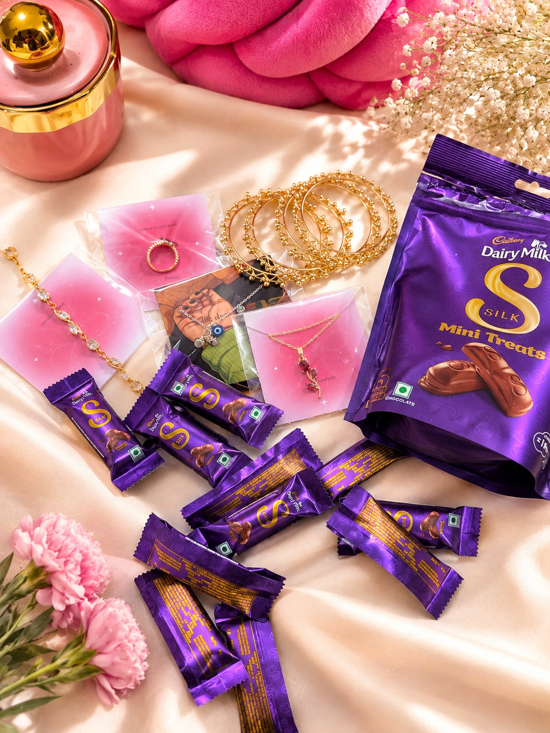 🍫mystery chocolate jewellery hamper🎀🥹 (consist of all cute mini chocolate and 5 jewellery items) all anti tarnish theme jewelry