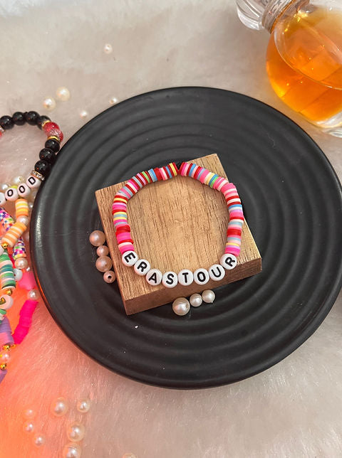 “Taylor swift”bracelets theme💖(available in 9 themes)select below⚡️