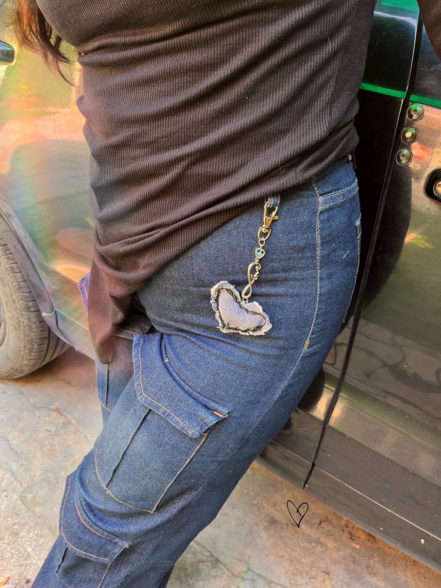 Handmade jeans charms ( can be used as keychains , bag charms and phonecharm as well💞🫧🌷)👖