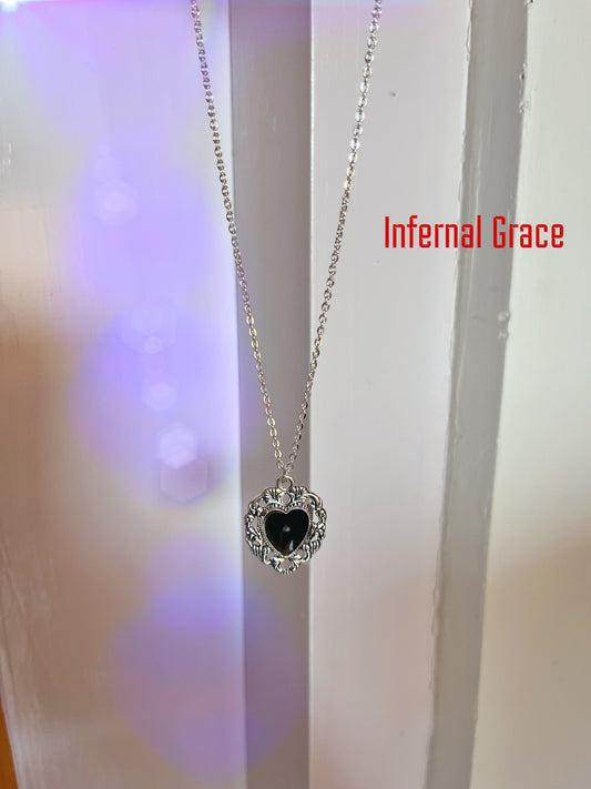 Infernal Grace bold necklace 🖤(Anti tarnish, baddie , unisex)
