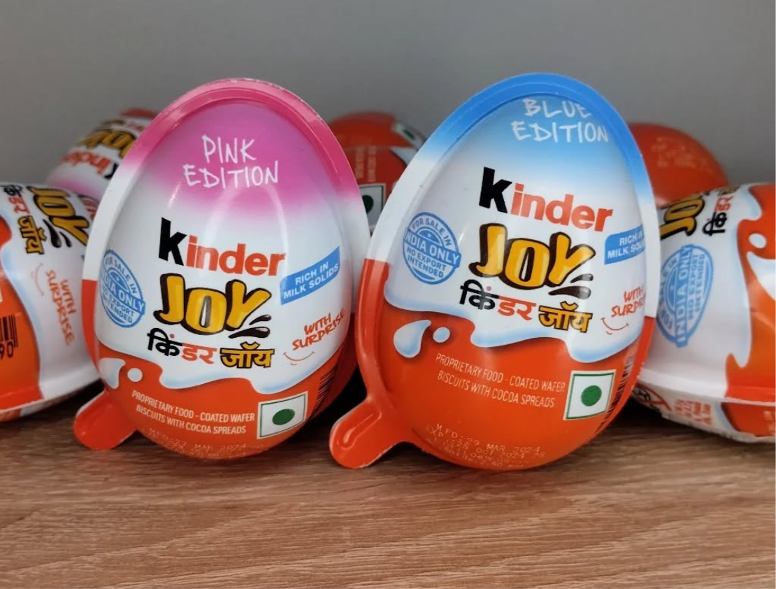 Kinder hamper for couple/bestfriend🎀💝🌸♥️ (consist of two kinderjoys ,two chocolates , cute letter ,and our minimal pookie couple chain bracelets)