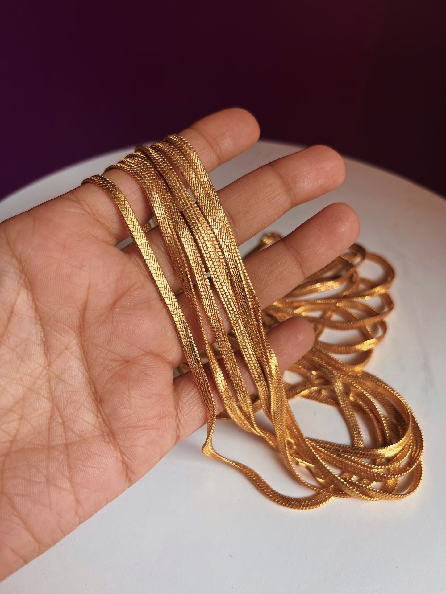 “Merika” sleek snake chain ✨~(anti tarnish , waterproof and hypoallergenic).