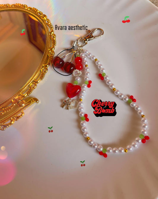 Cherrycore “cheri cheri” handmade keychain/phonecharm /bagcharm🍒❤️🎀