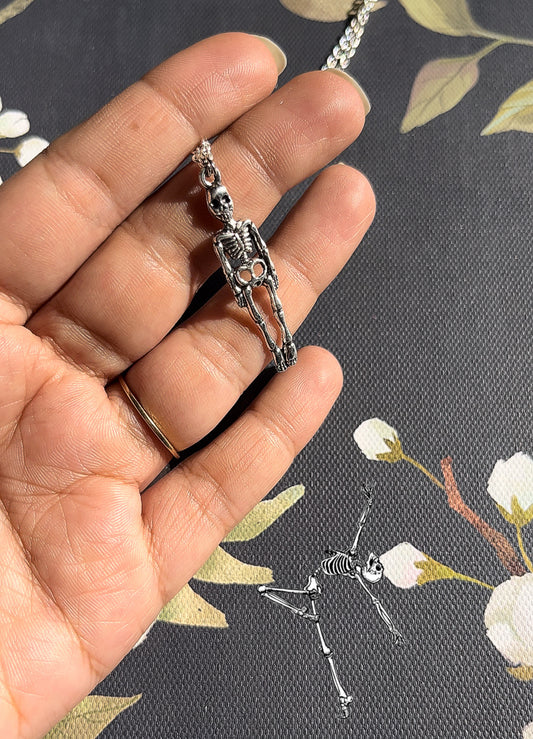 Ghosty charm necklace ☠️ Genz vibes