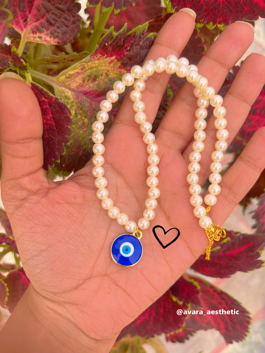Evil eyes pearl necklace