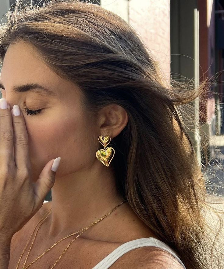 Diva heart earrings♥️( anti tarnish, waterproof)