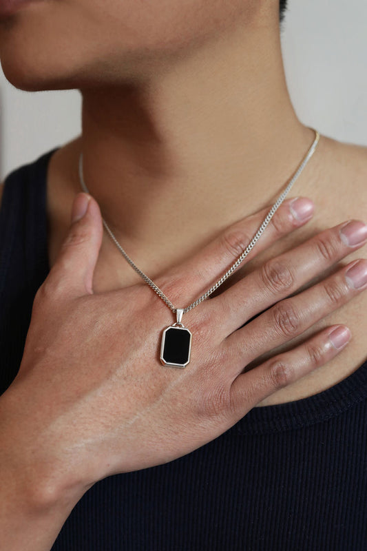 Rectangle black gotham pendant chain 🖤➰