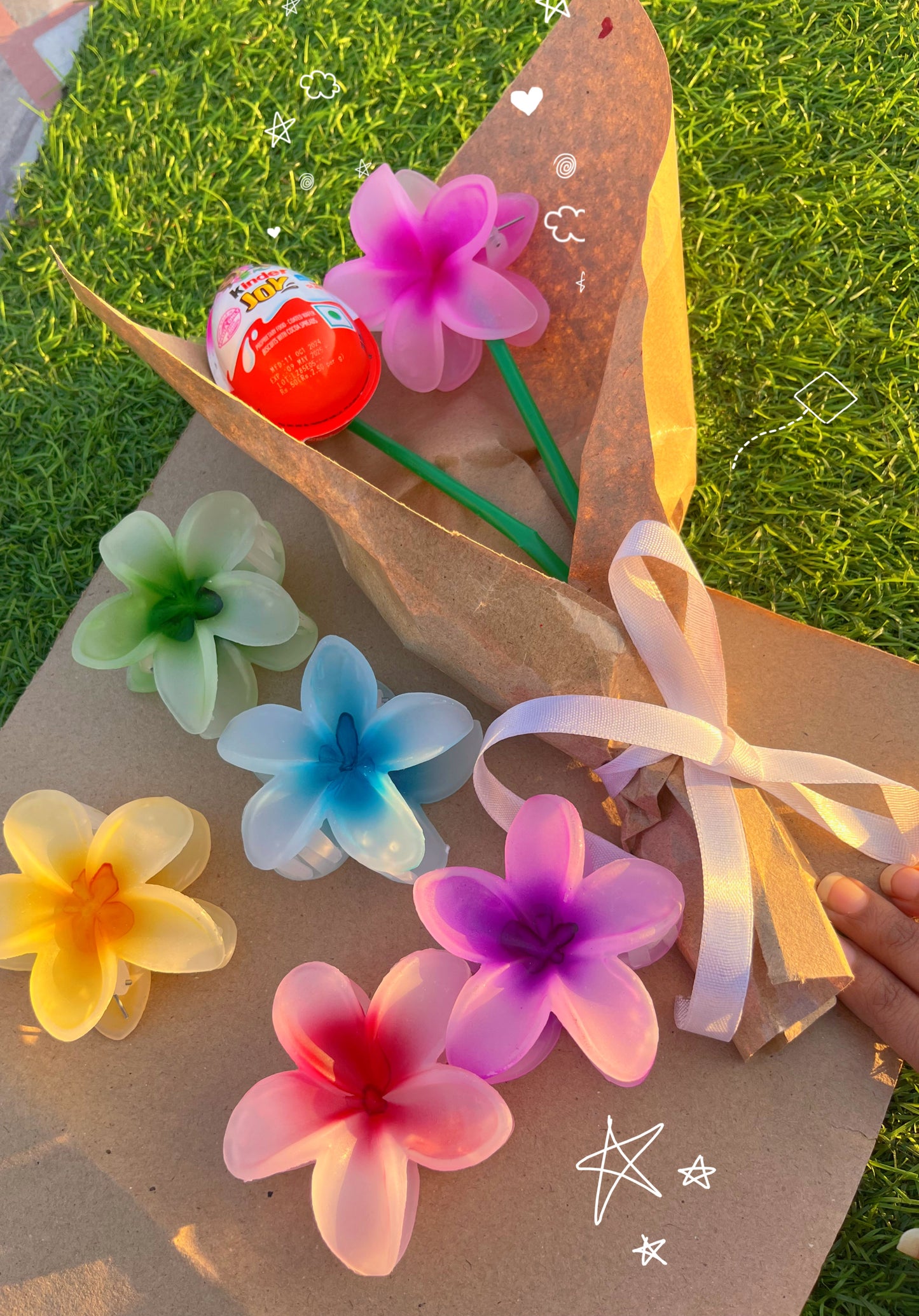 Pookie flower clawclip with kinderjoy bouquet 💐🎀🥰♥️(select flower claw color below)