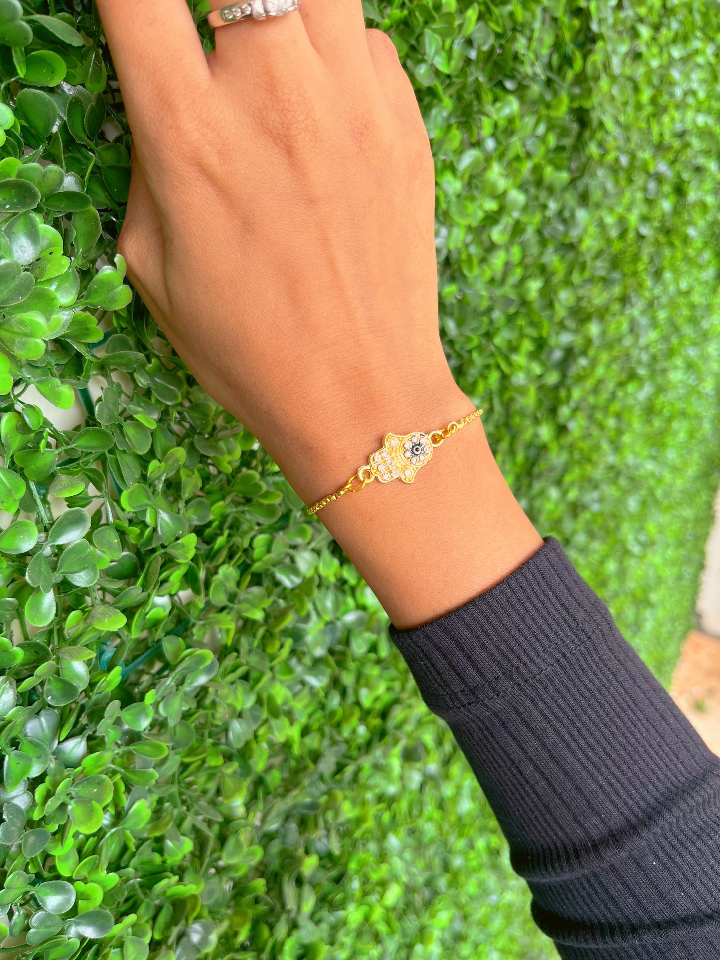 Golden hamsa chain adjustable bracelet 🪬