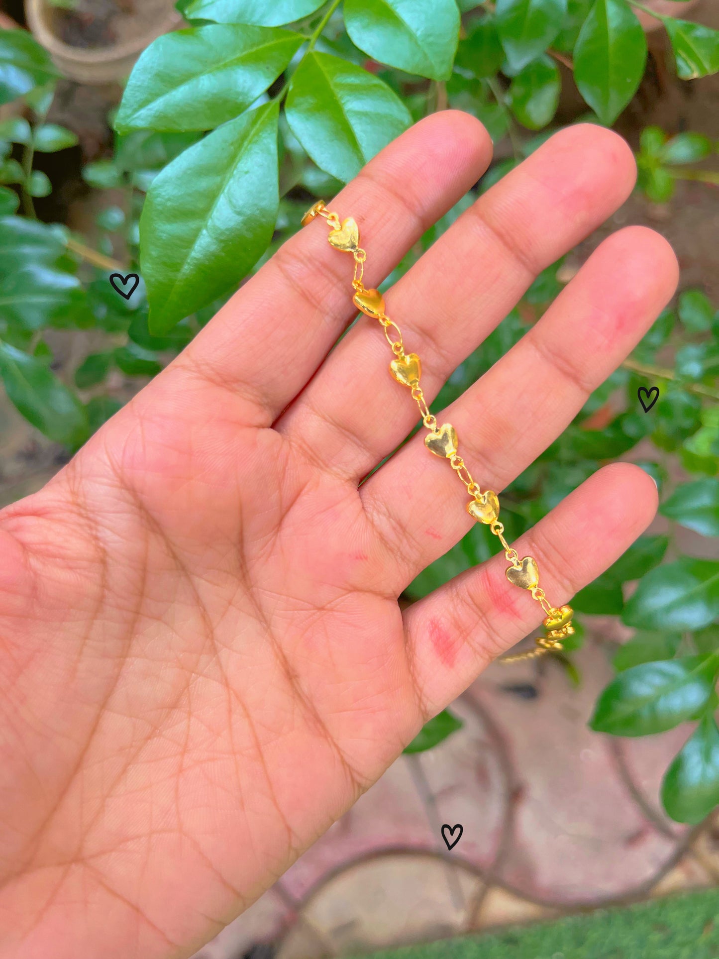 Amore heart chain bracelet ✨made with premium quality metal | adjustable |minimal ❣️