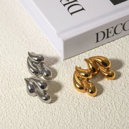 Emma gold /silver plated statement earrings 🌸
